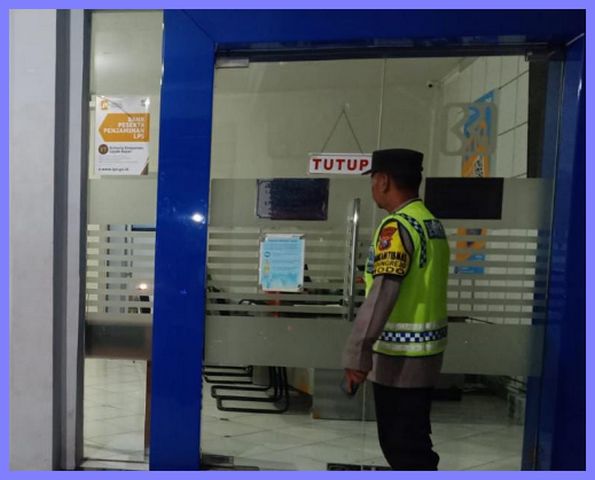 Bank BRI Tutup
